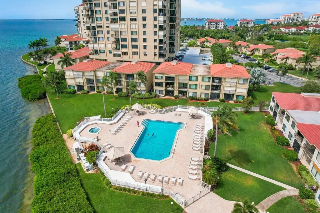 6269 Palma Del Mar Boulevard S St Petersburg FL 33715