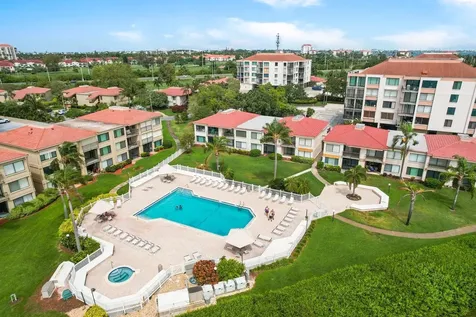 6269 Palma Del Mar Boulevard S St Petersburg FL 33715
