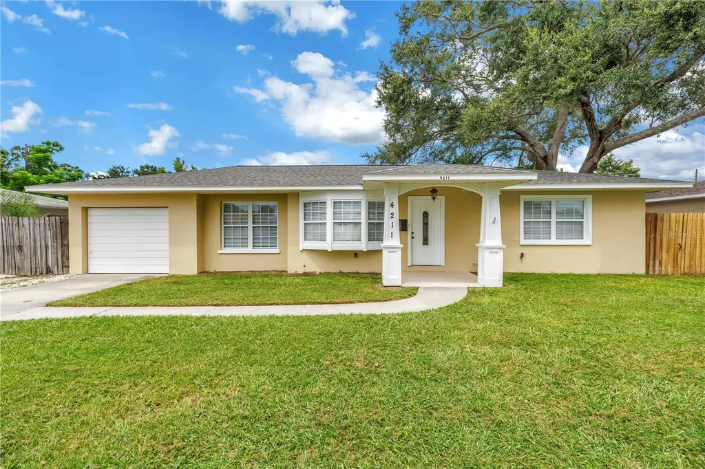 4211 27th Avenue N St Petersburg FL 33713