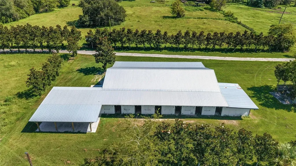 5800 SE 145th Street Summerfield FL 34491
