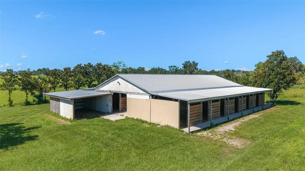 5800 SE 145th Street Summerfield FL 34491