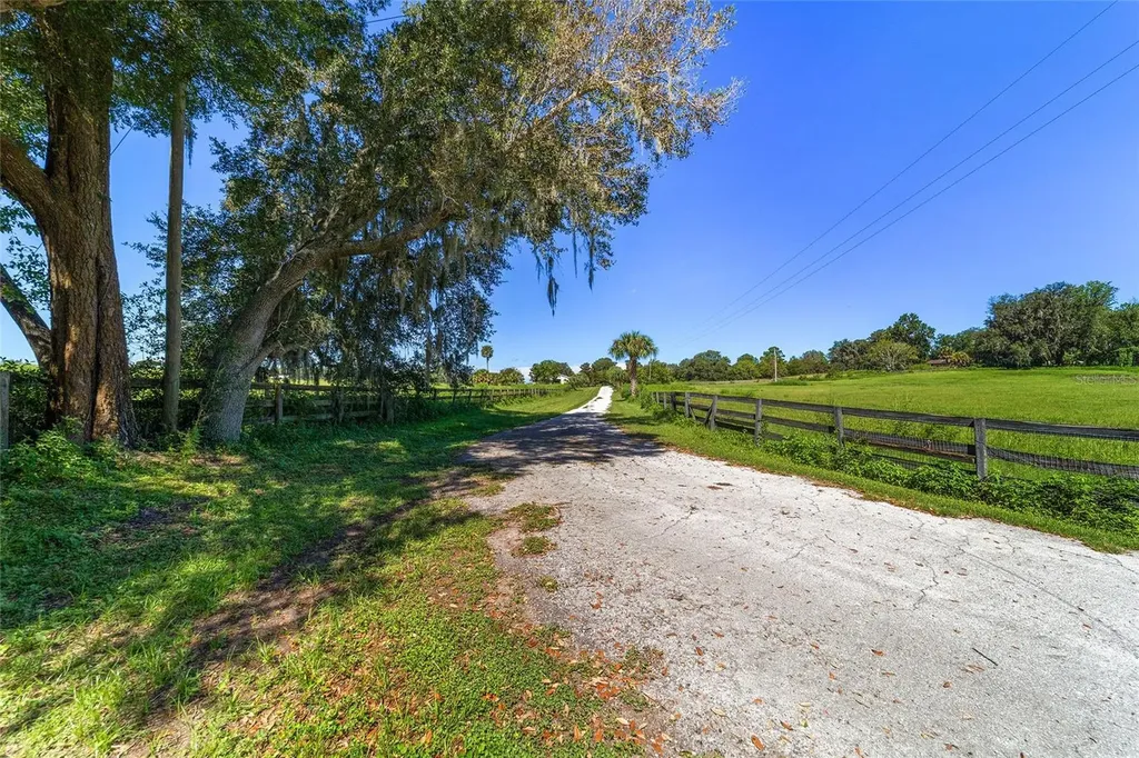 5800 SE 145th Street Summerfield FL 34491