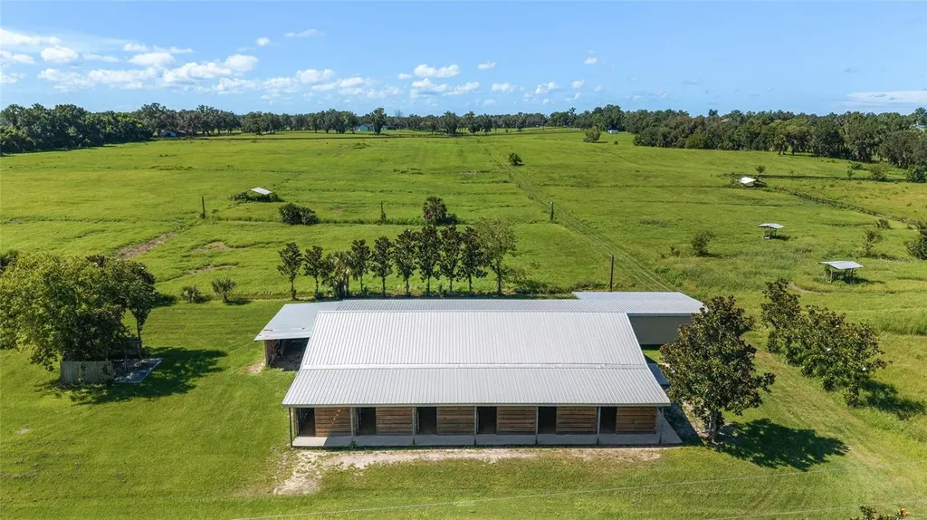 5800 SE 145th Street Summerfield FL 34491