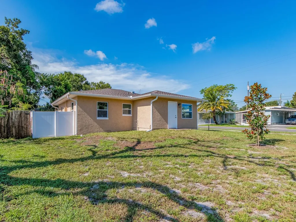 1301 Milton Street Clearwater FL 33756
