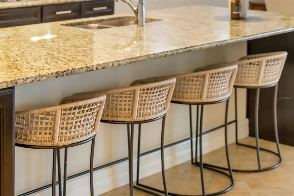 11192 Whimbrel Lane Sarasota FL 34238