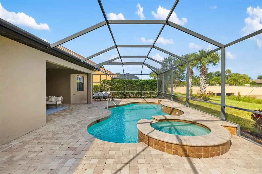 11192 Whimbrel Lane Sarasota FL 34238