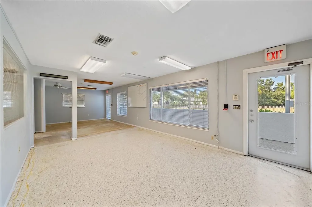 4242 Mcintosh Lane Sarasota FL 34232