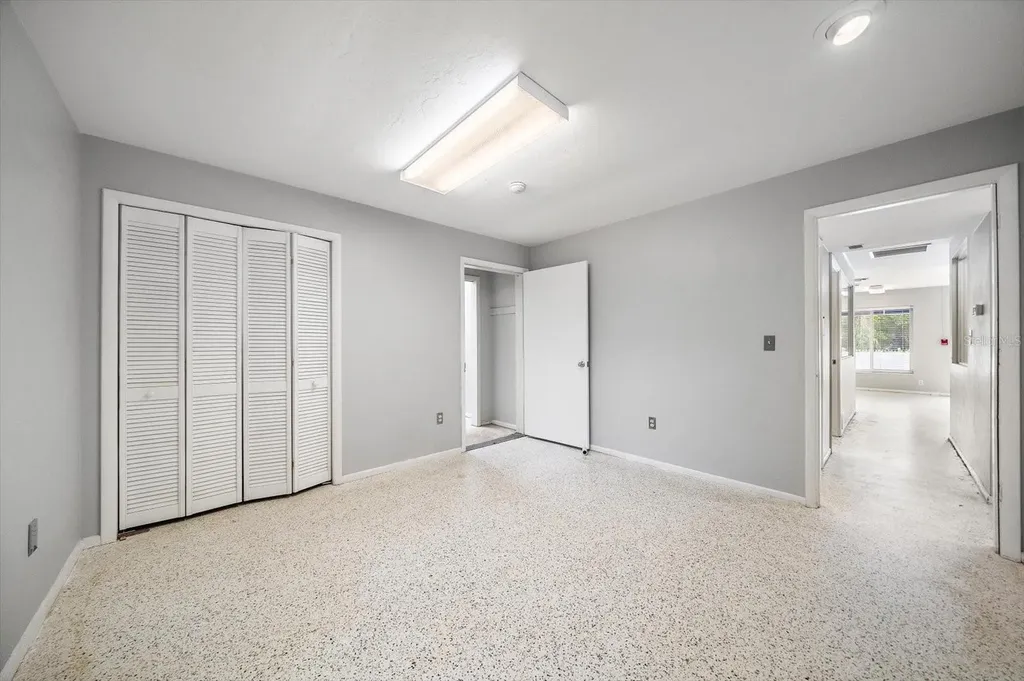 4242 Mcintosh Lane Sarasota FL 34232