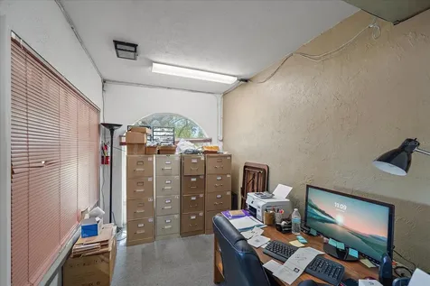 4242 Mcintosh Lane Sarasota FL 34232