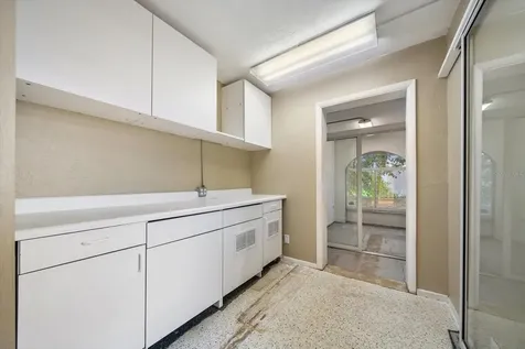 4242 Mcintosh Lane Sarasota FL 34232
