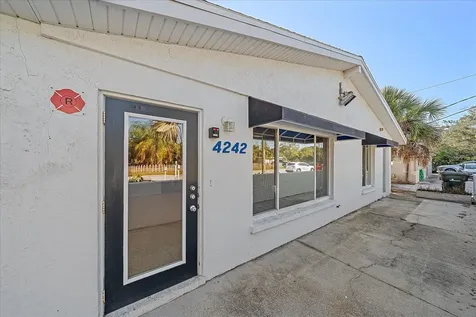 4242 Mcintosh Lane Sarasota FL 34232