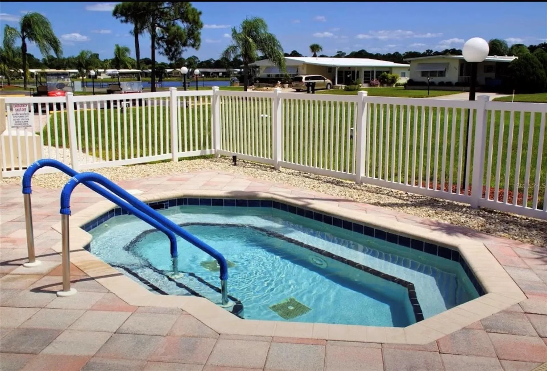 203 Estrada North Port FL 34287