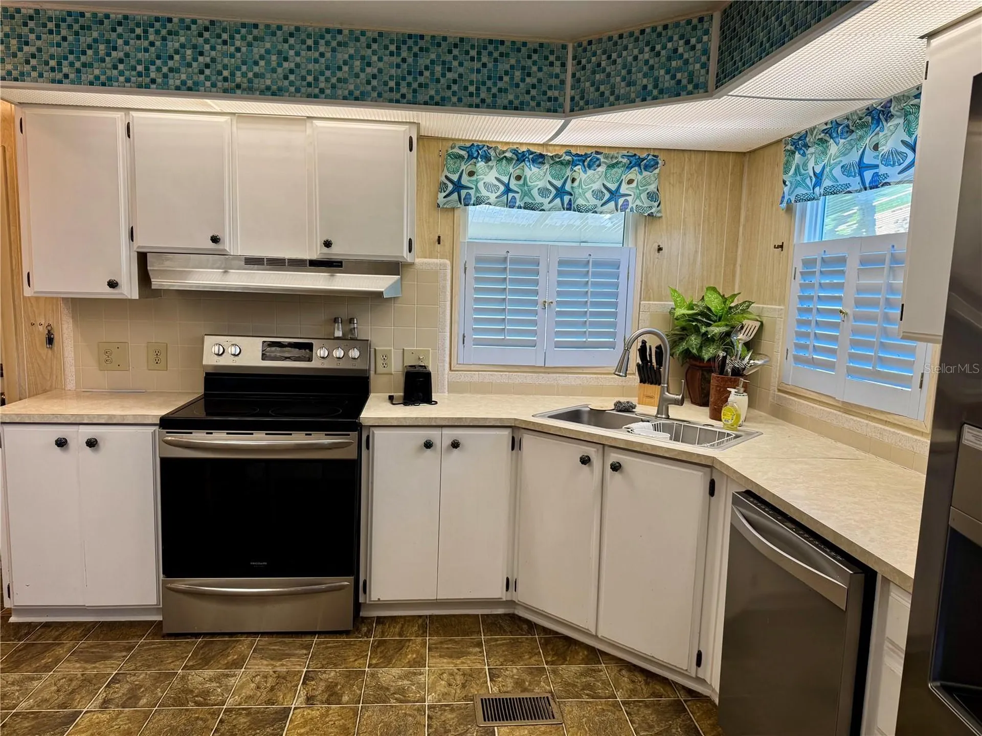 203 Estrada North Port FL 34287