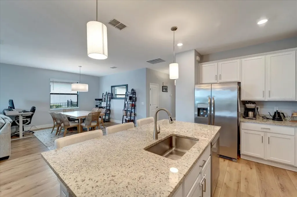 5327 Coral Reef Way Bradenton FL 34211
