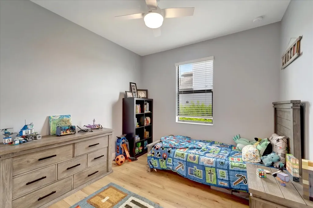 5327 Coral Reef Way Bradenton FL 34211