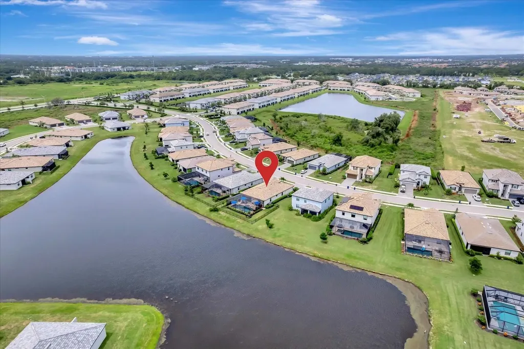 5327 Coral Reef Way Bradenton FL 34211