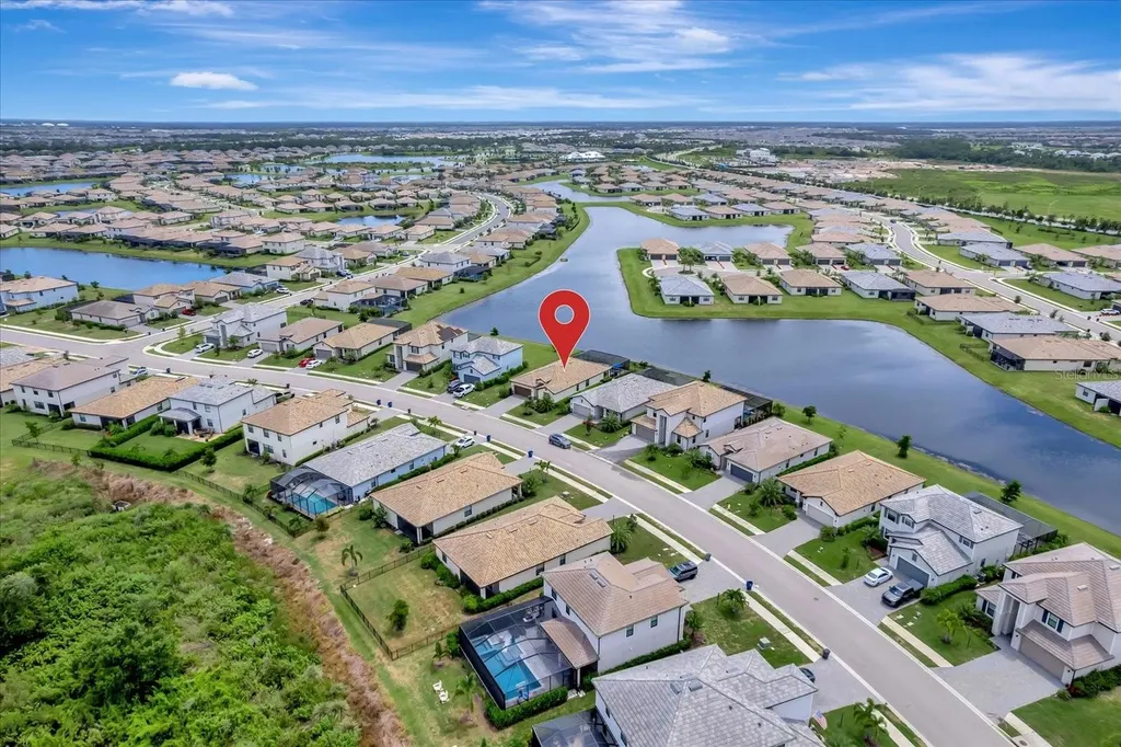 5327 Coral Reef Way Bradenton FL 34211