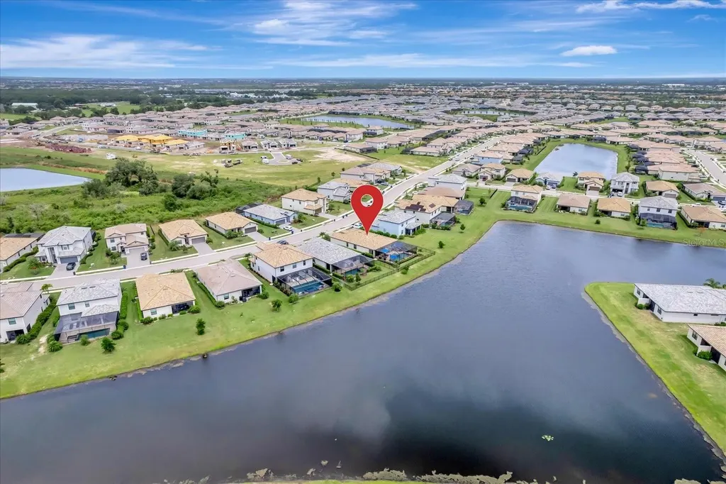 5327 Coral Reef Way Bradenton FL 34211