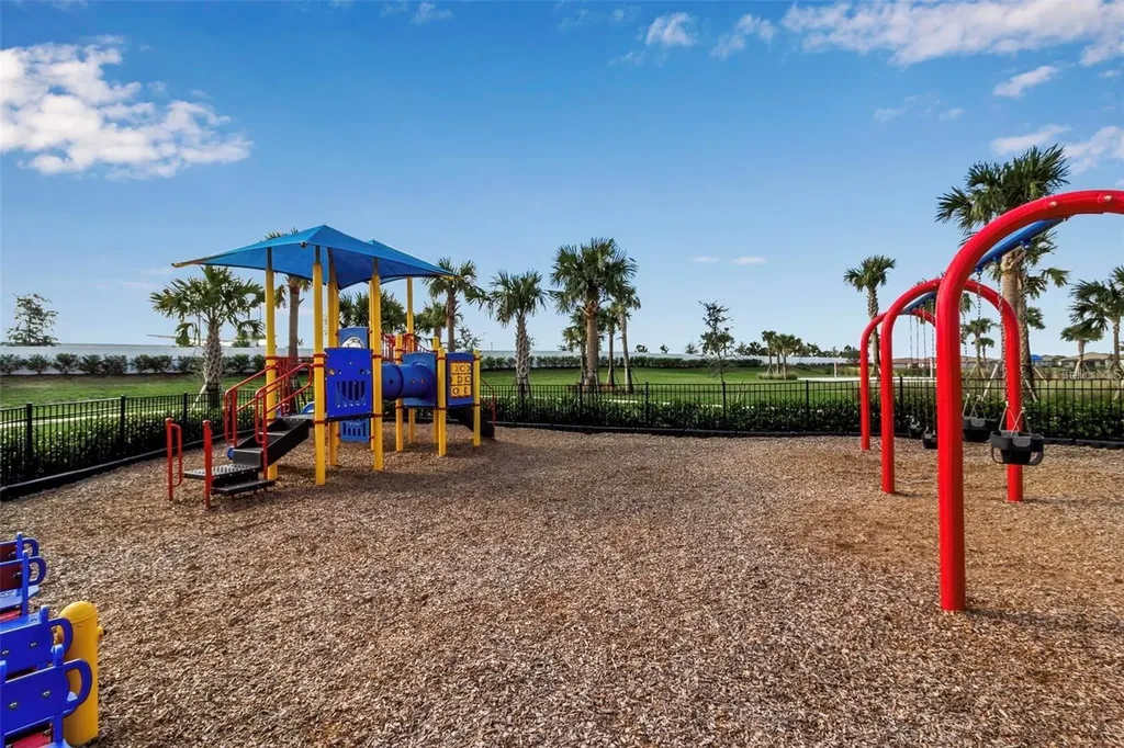 5327 Coral Reef Way Bradenton FL 34211