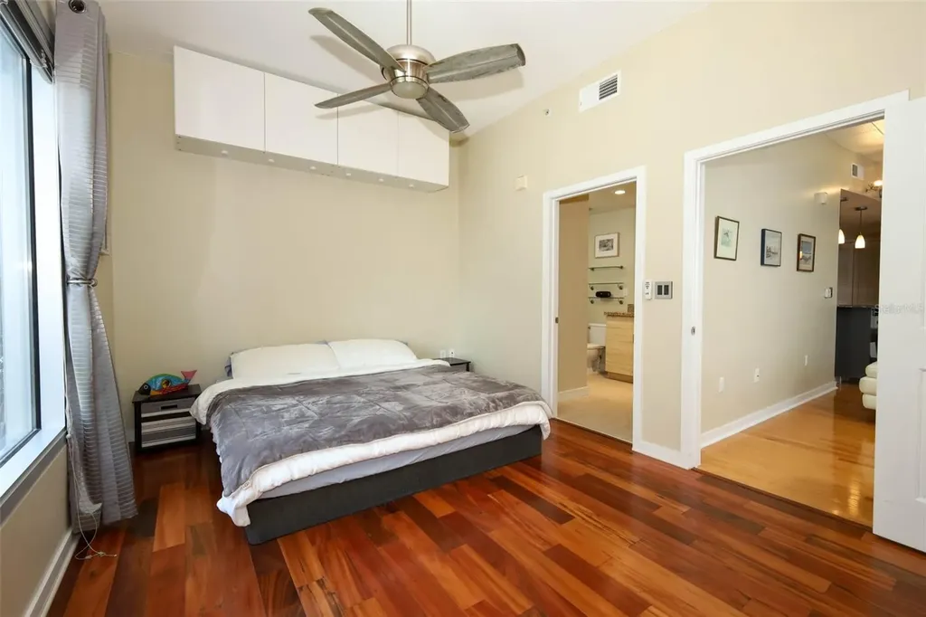 155 S Court Avenue Orlando FL 32801