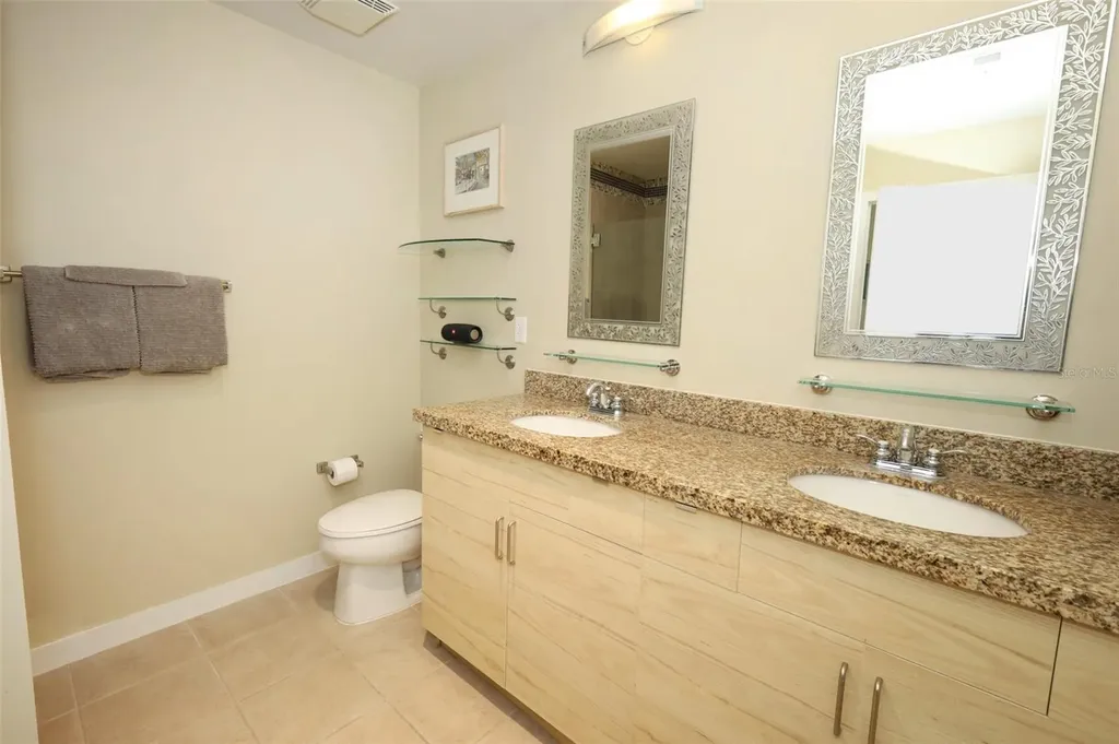 155 S Court Avenue Orlando FL 32801