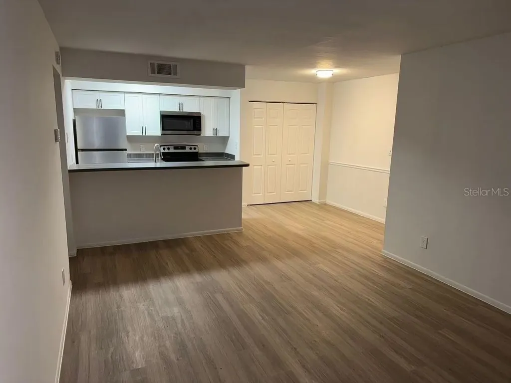 5313 Summerlin Road Fort Myers FL 33919