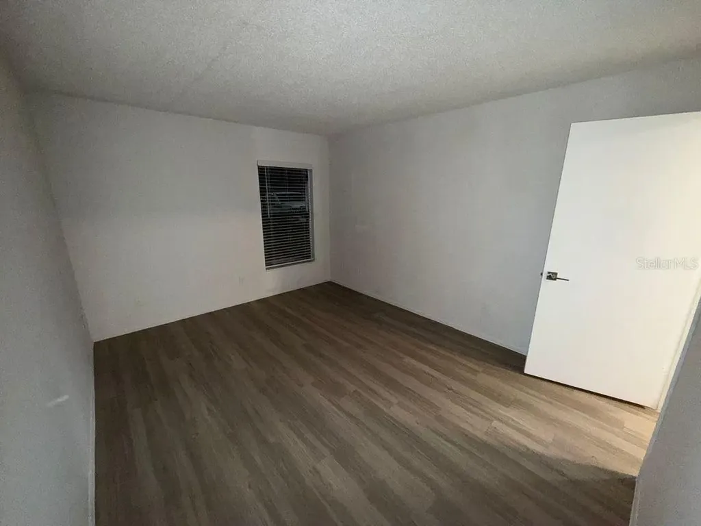 5313 Summerlin Road Fort Myers FL 33919