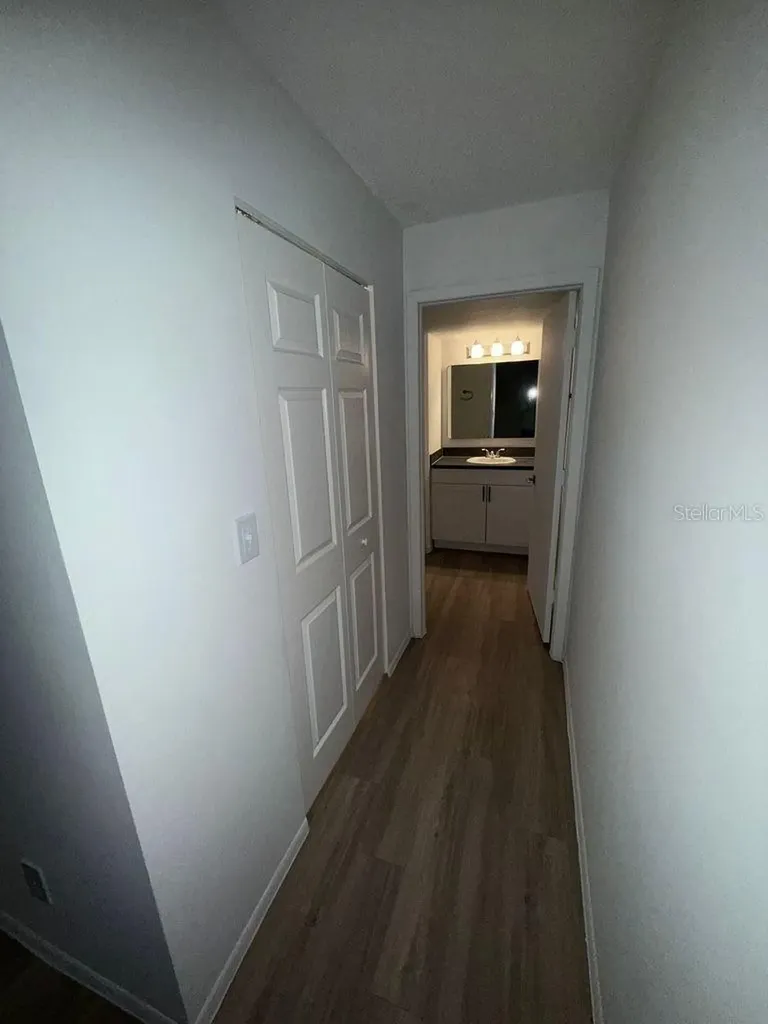 5313 Summerlin Road Fort Myers FL 33919