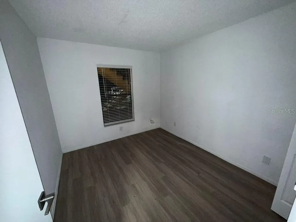 5313 Summerlin Road Fort Myers FL 33919