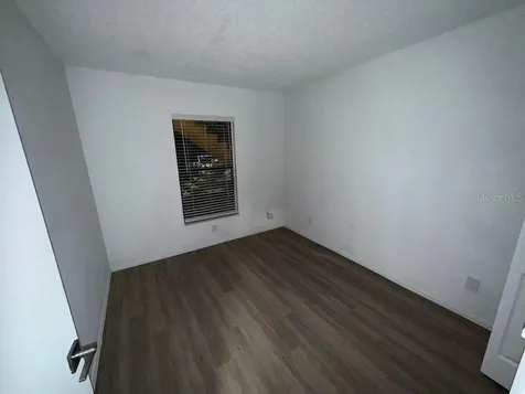5313 Summerlin Road Fort Myers FL 33919