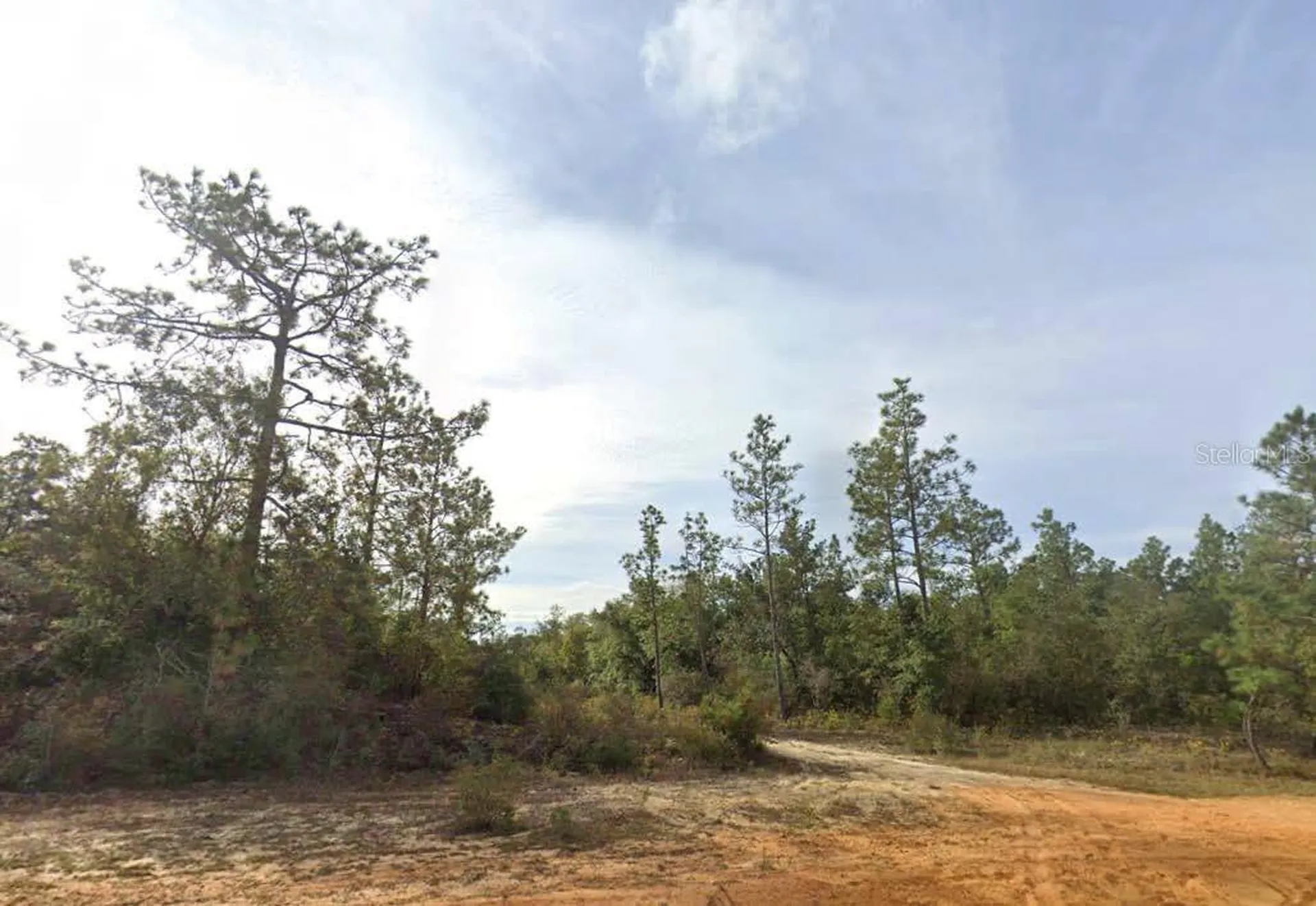 Kings Drive Chipley FL 32428