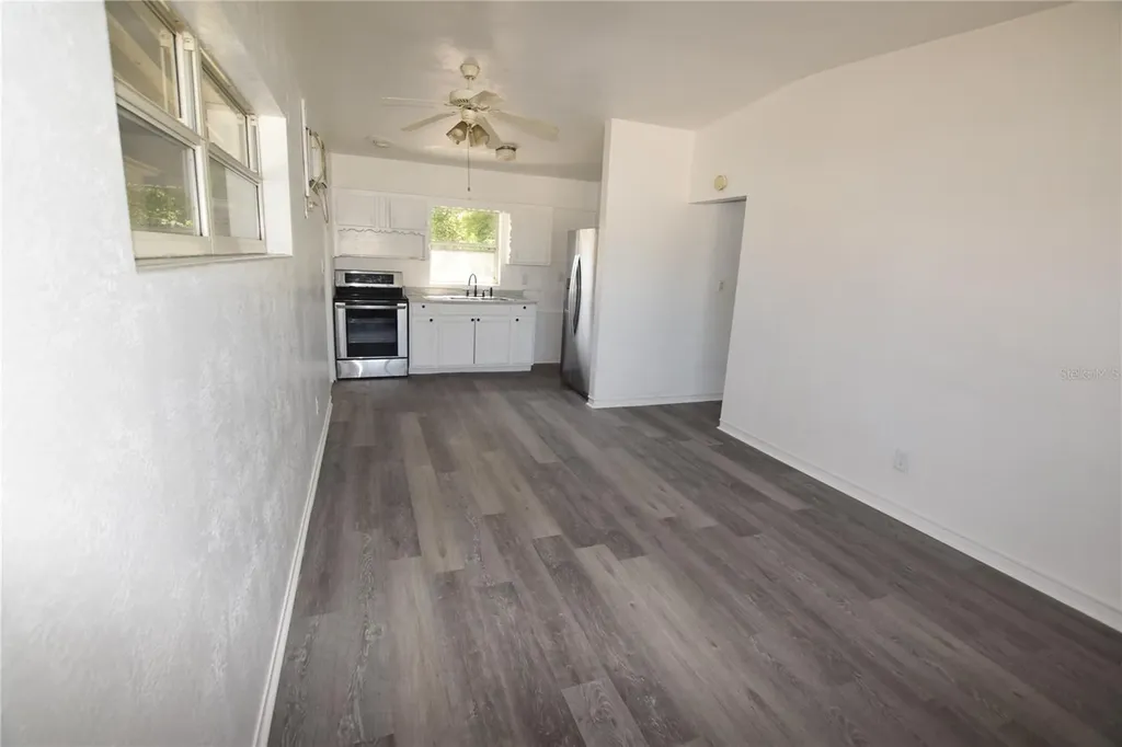 104 W Lancaster Road Orlando FL 32809