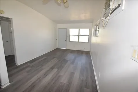 104 W Lancaster Road Orlando FL 32809