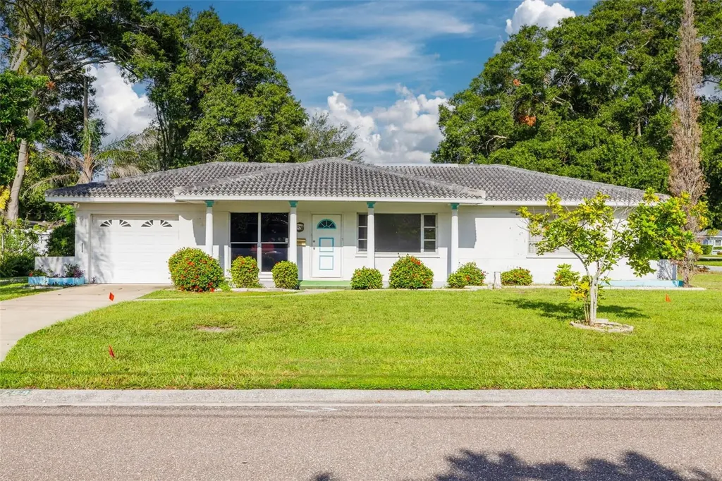 1798 40th Street N St Petersburg FL 33713