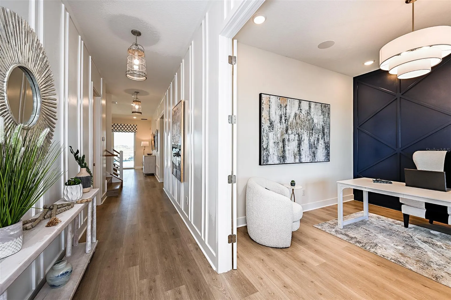 719 Maldives Trail Sarasota FL 34234