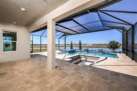719 Maldives Trail Sarasota FL 34234