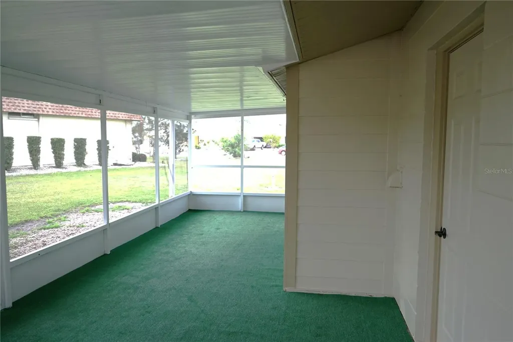1618 Cherry Hills Drive Sun City Center FL 33573
