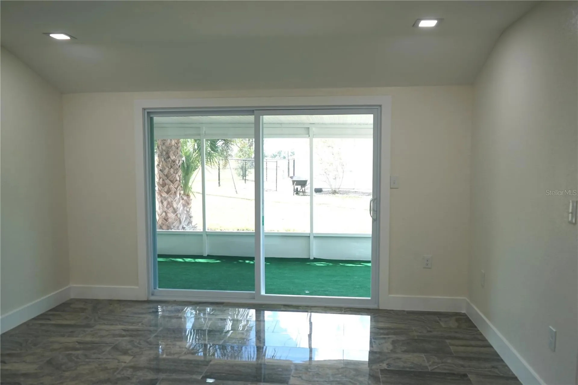 1618 Cherry Hills Drive Sun City Center FL 33573