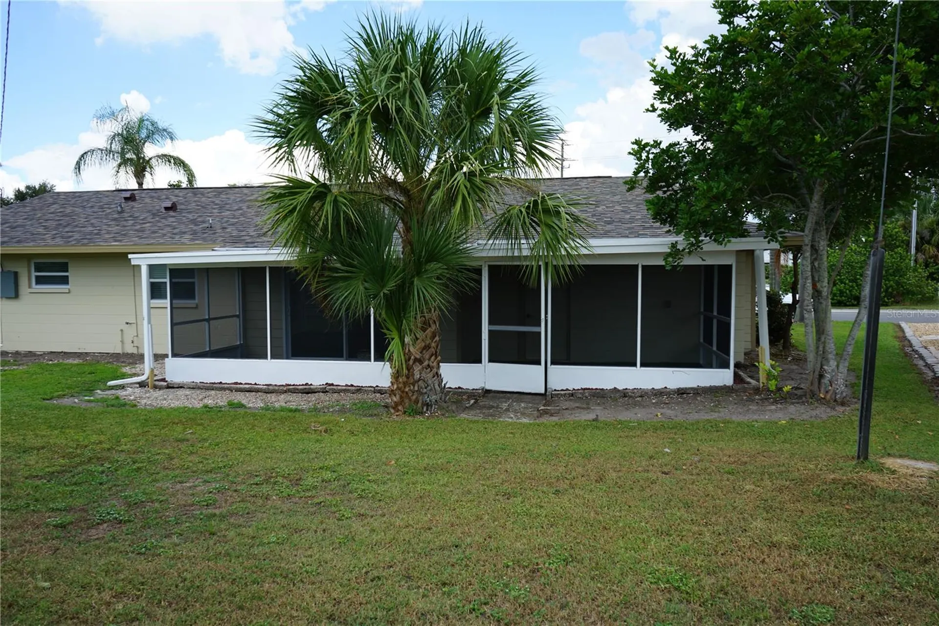 1618 Cherry Hills Drive Sun City Center FL 33573