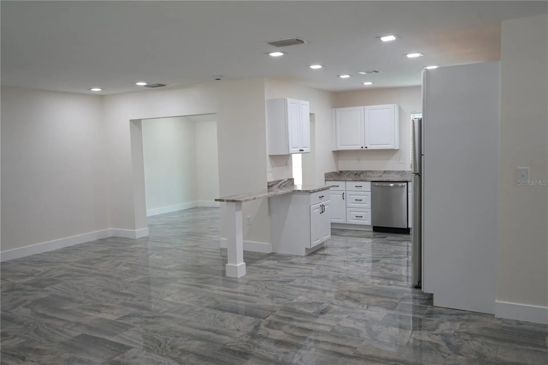 1618 Cherry Hills Drive Sun City Center FL 33573