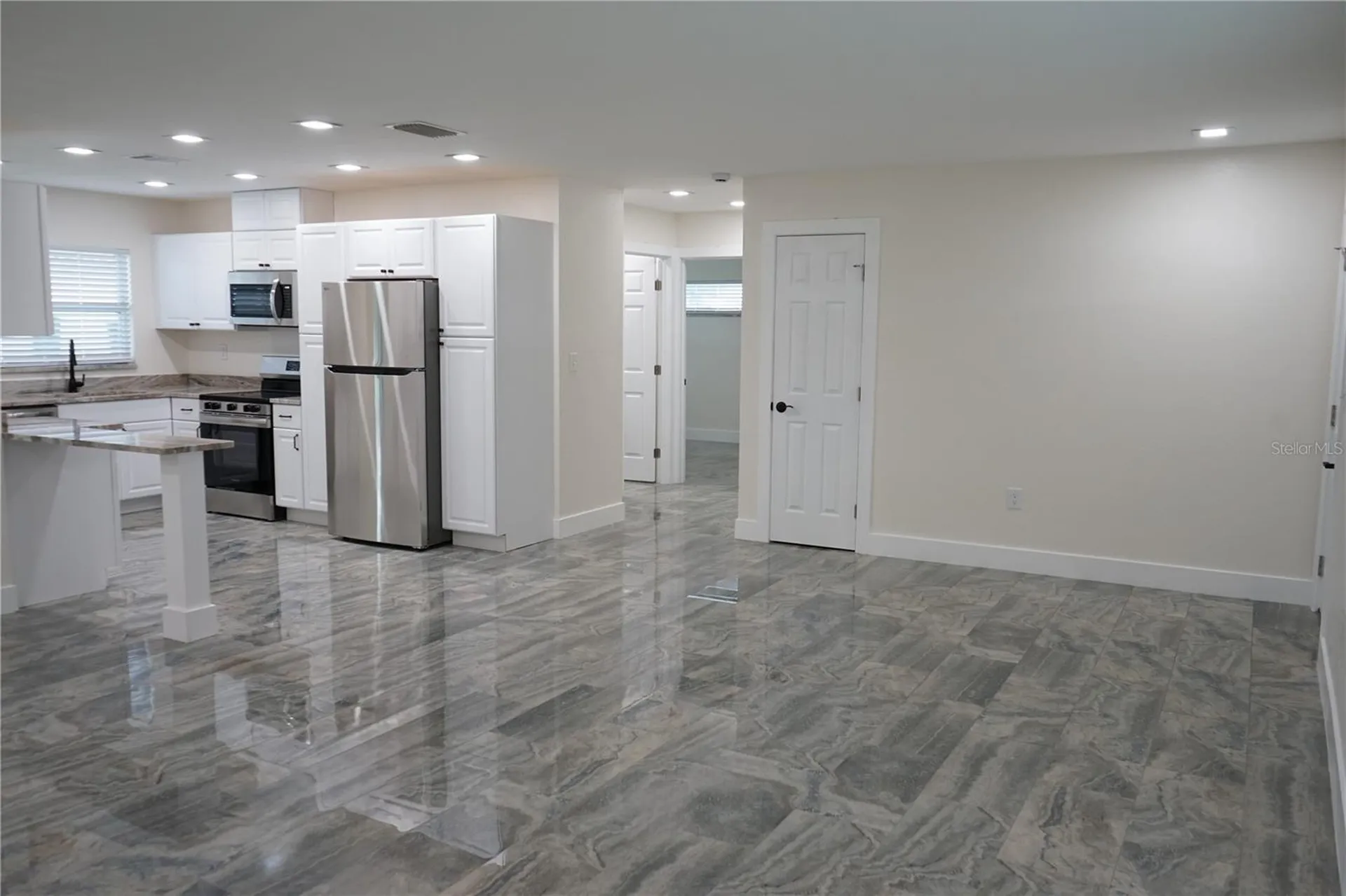 1618 Cherry Hills Drive Sun City Center FL 33573