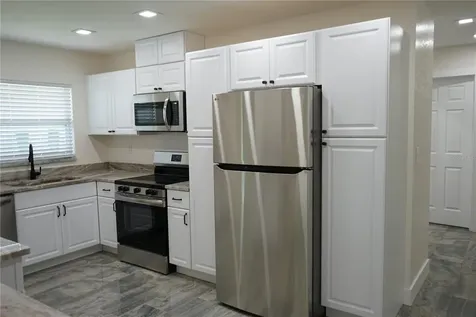 1618 Cherry Hills Drive Sun City Center FL 33573