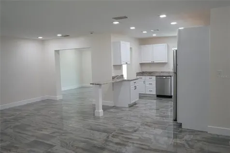 1618 Cherry Hills Drive Sun City Center FL 33573