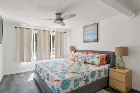 5332 Nutmeg Avenue Sarasota FL 34231