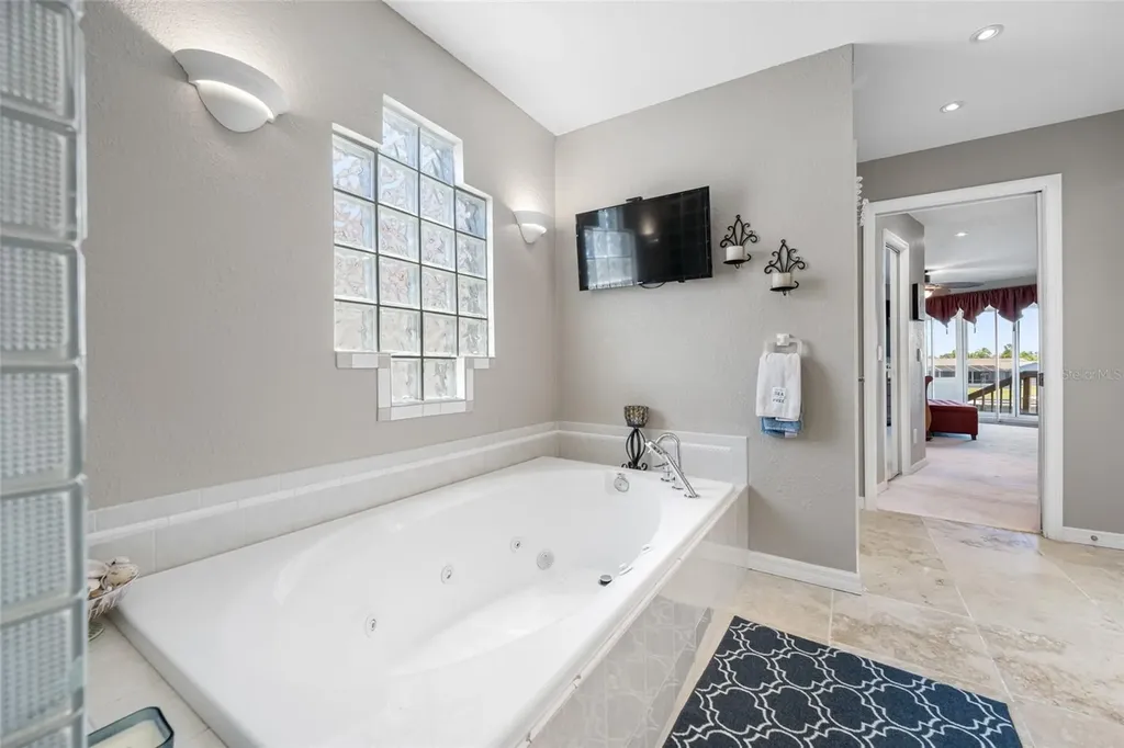 861 Symphony Isles Boulevard Apollo Beach FL 33572