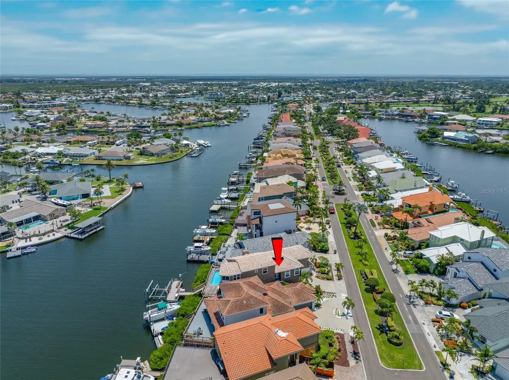 861 Symphony Isles Boulevard Apollo Beach FL 33572