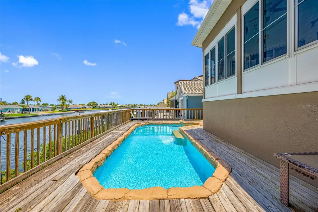 861 Symphony Isles Boulevard Apollo Beach FL 33572