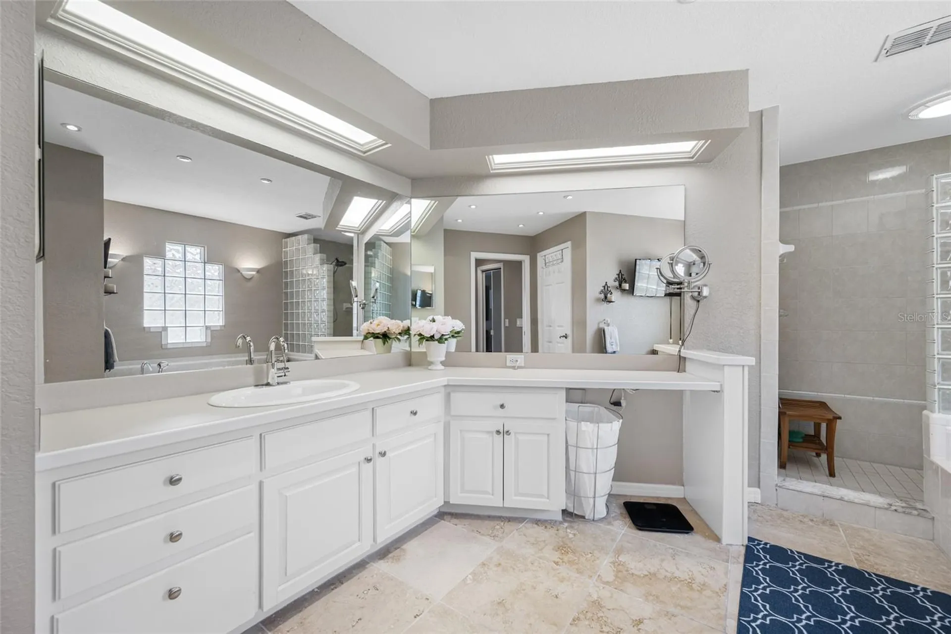 861 Symphony Isles Boulevard Apollo Beach FL 33572