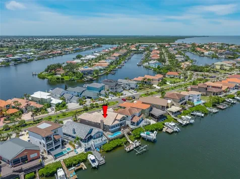 861 Symphony Isles Boulevard Apollo Beach FL 33572