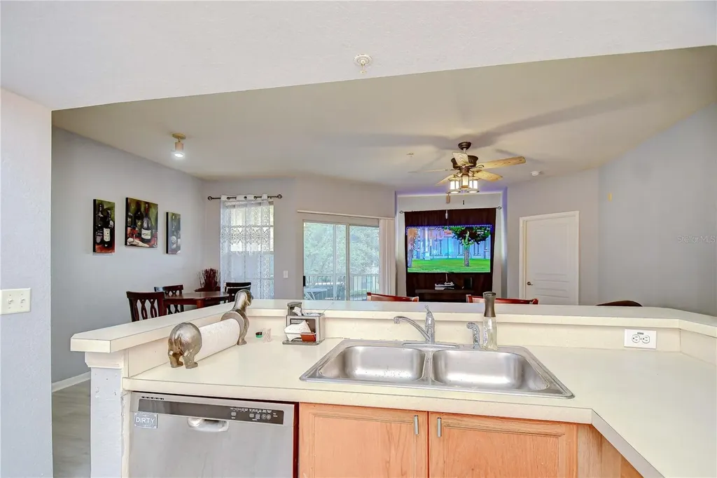 5125 Palm Springs Boulevard Tampa FL 33647